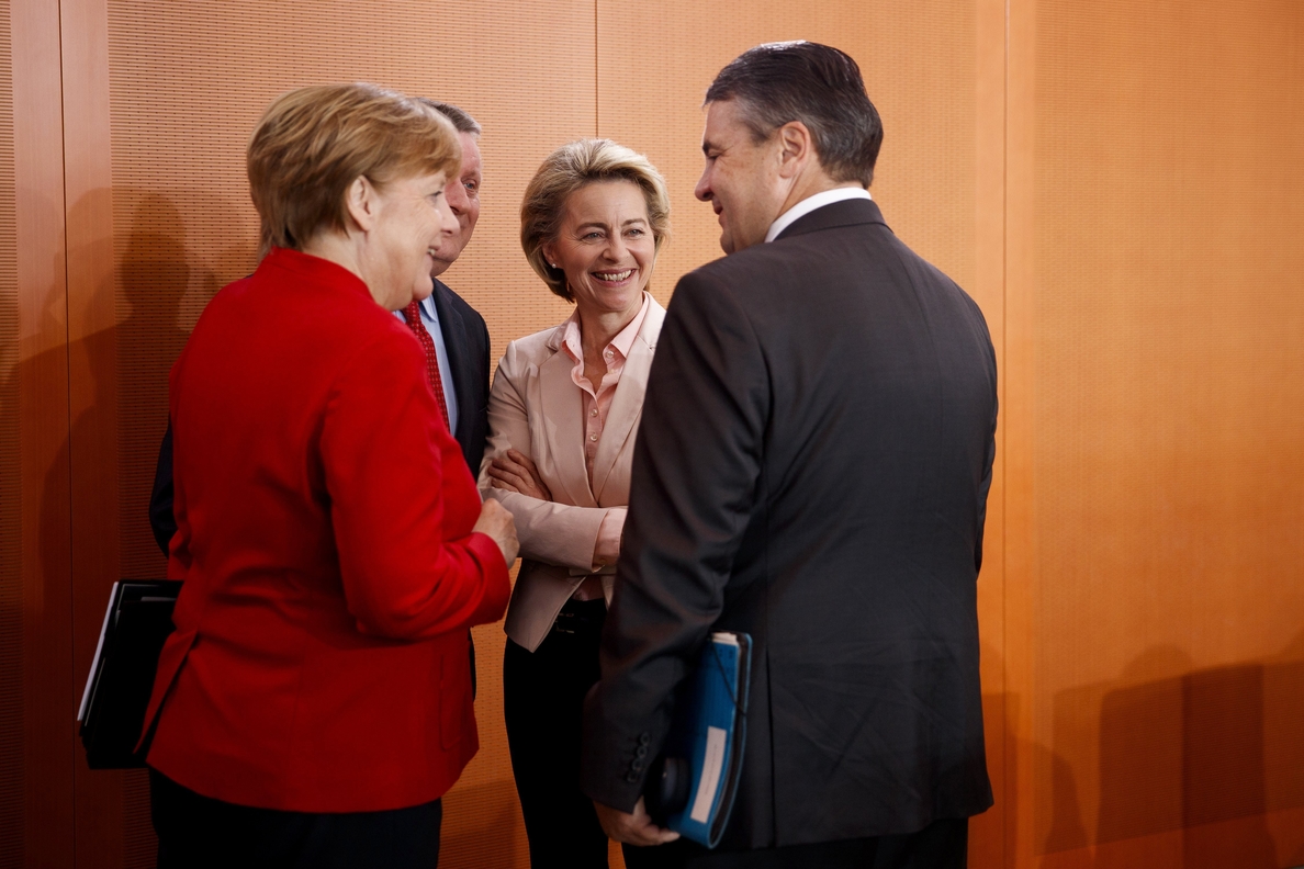 Merkel critica el «callejón sin salida» del aislacionismo y el proteccionismo