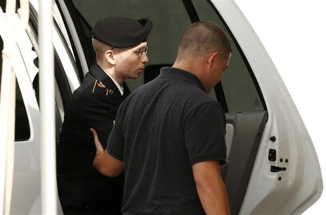 Chelsea Manning sale de prisión tras siete años encerrada por la filtración a WikiLeaks