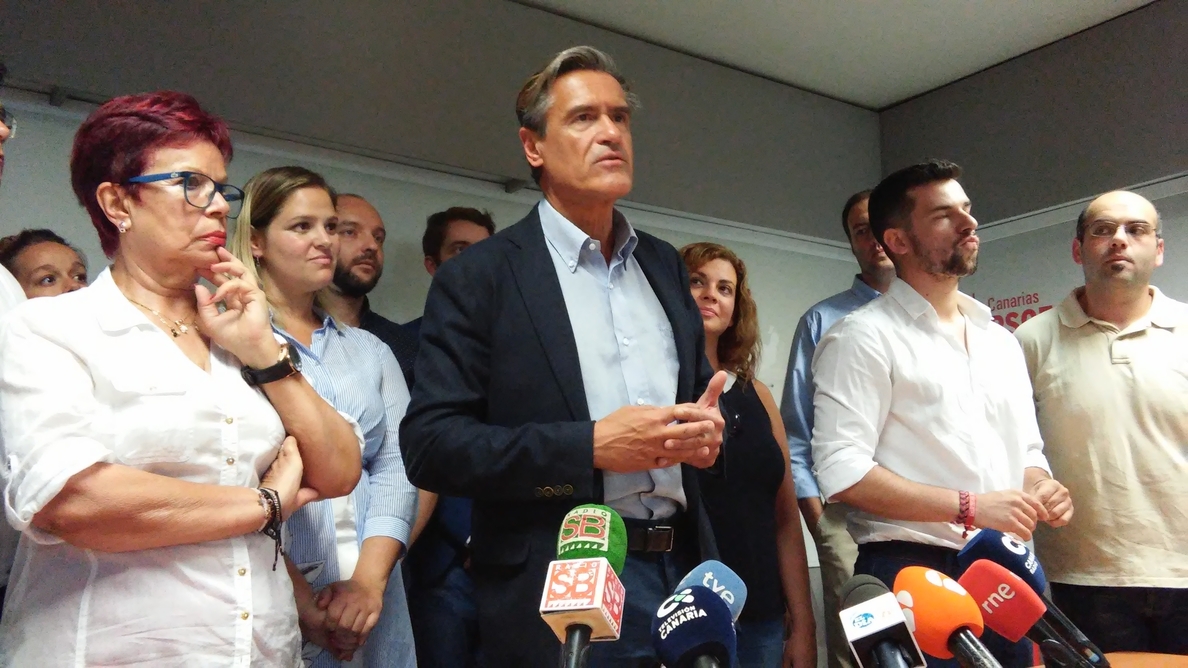 López Aguilar aspira a liderar el PSOE en Canarias para evitar «otros veinte años» de gobierno de CC y PP