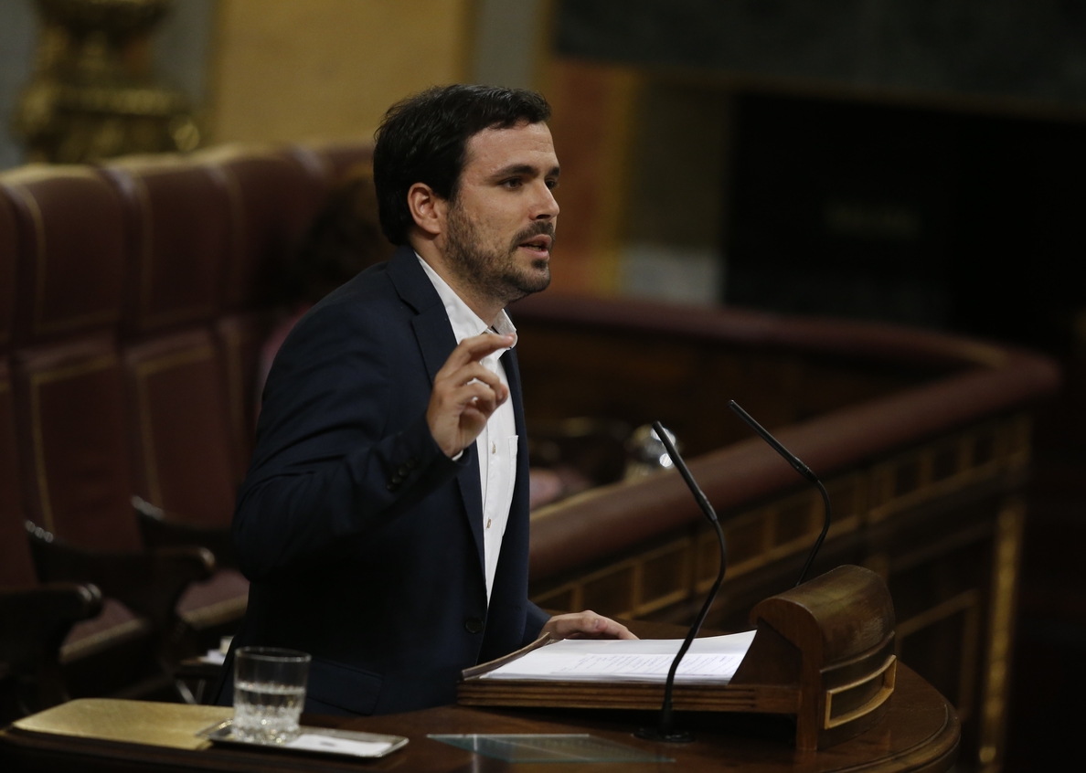 Garzón afea al PSOE que quiera reunirse con Rajoy porque hay «prioridades» como formar un gobierno alternativo