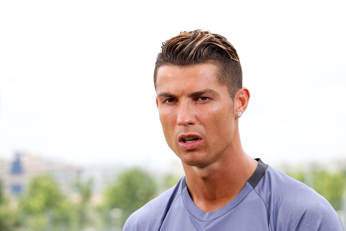 Ronaldo declarará como investigado el 31 de julio por defraudar 14 millones