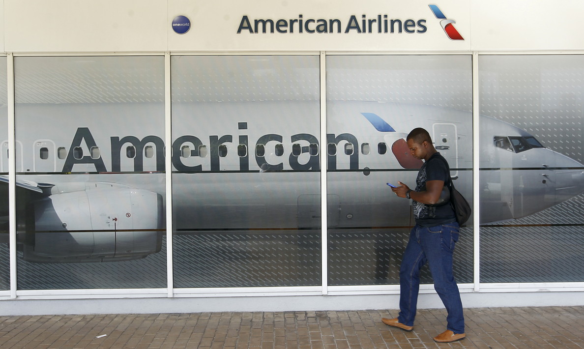 Qatar Airways quiere comprar el 10 % de American Airlines