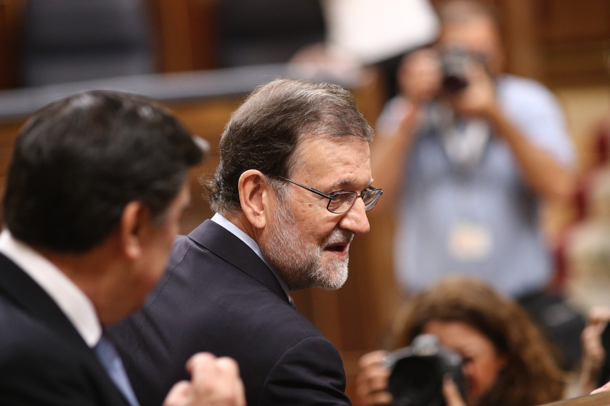 Rajoy ve un error la posición del PSOE sobre el CETA y dice que España haría el ridículo si el Parlamento vota no