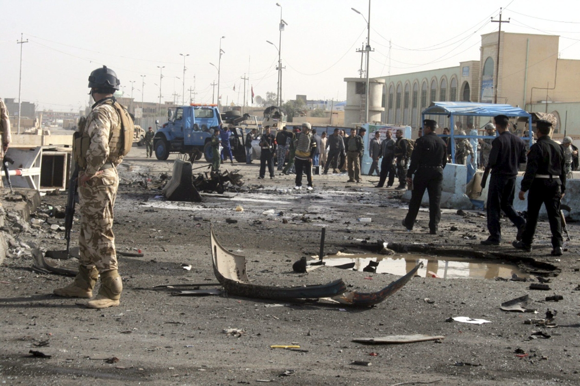 Al menos 10 muertos en un ataque realizado por decenas de suicidas en Irak