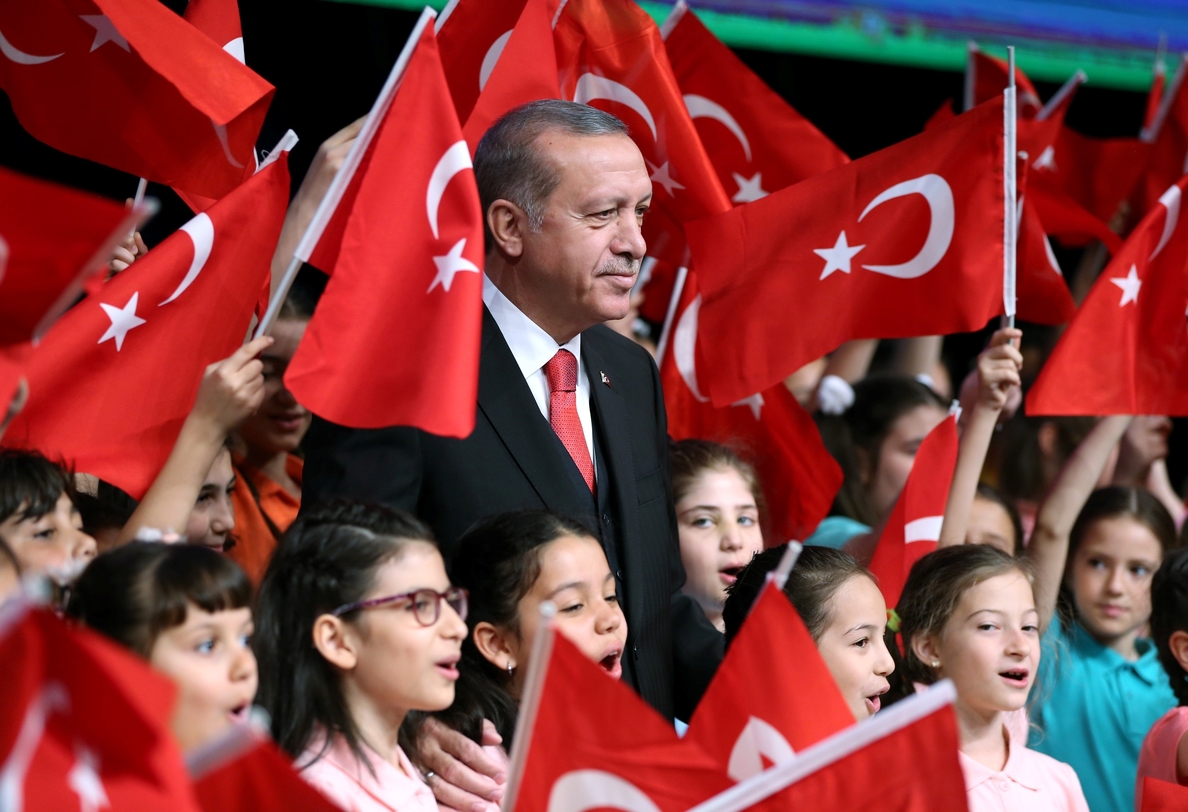 Erdogan pide poder celebrar un mitin con los turcos en Alemania durante su visita por el G-20