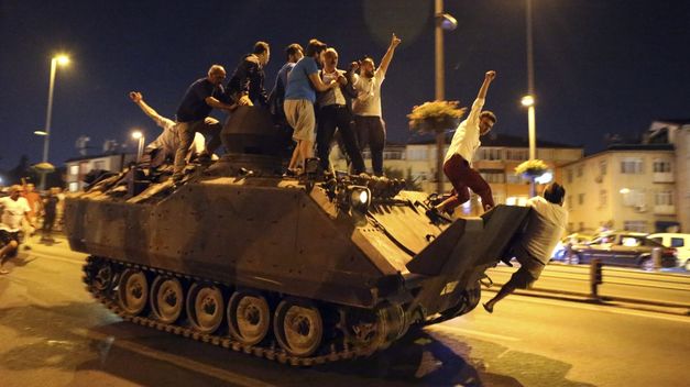 El cambio radical de Turquía un año después del golpe de Estado