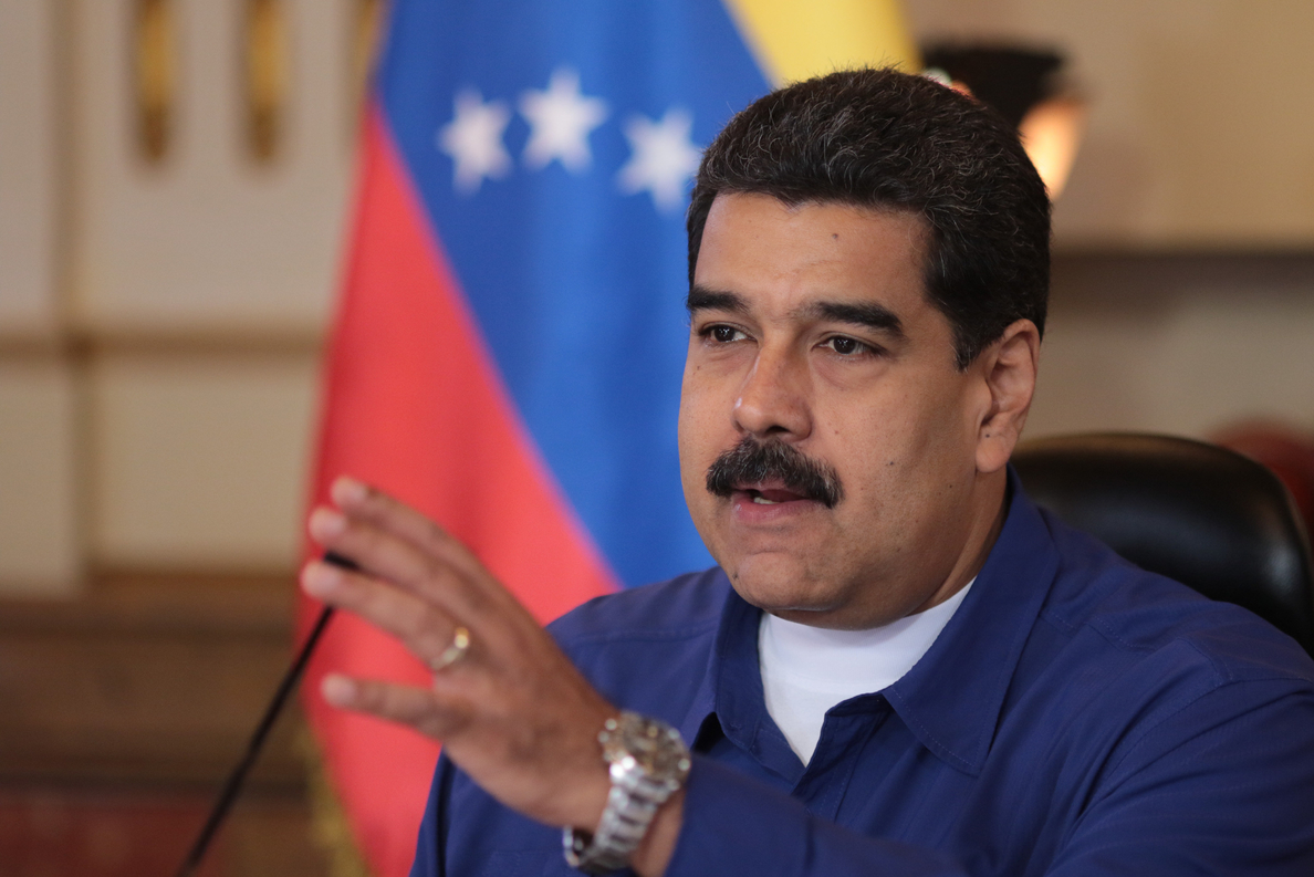 Maduro pide a Rajoy que saque «sus narices de Venezuela»