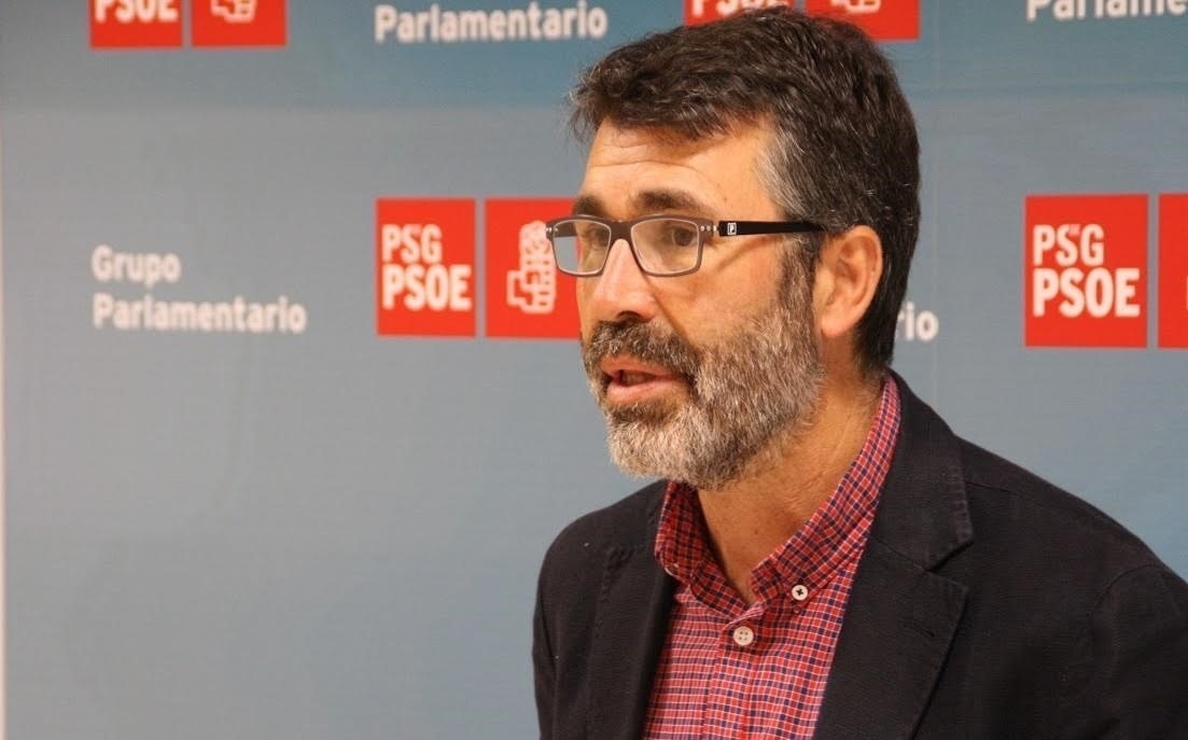 El diputado autonómico Díaz Villoslada también medita «seriamente» presentarse a las primarias del PSdeG