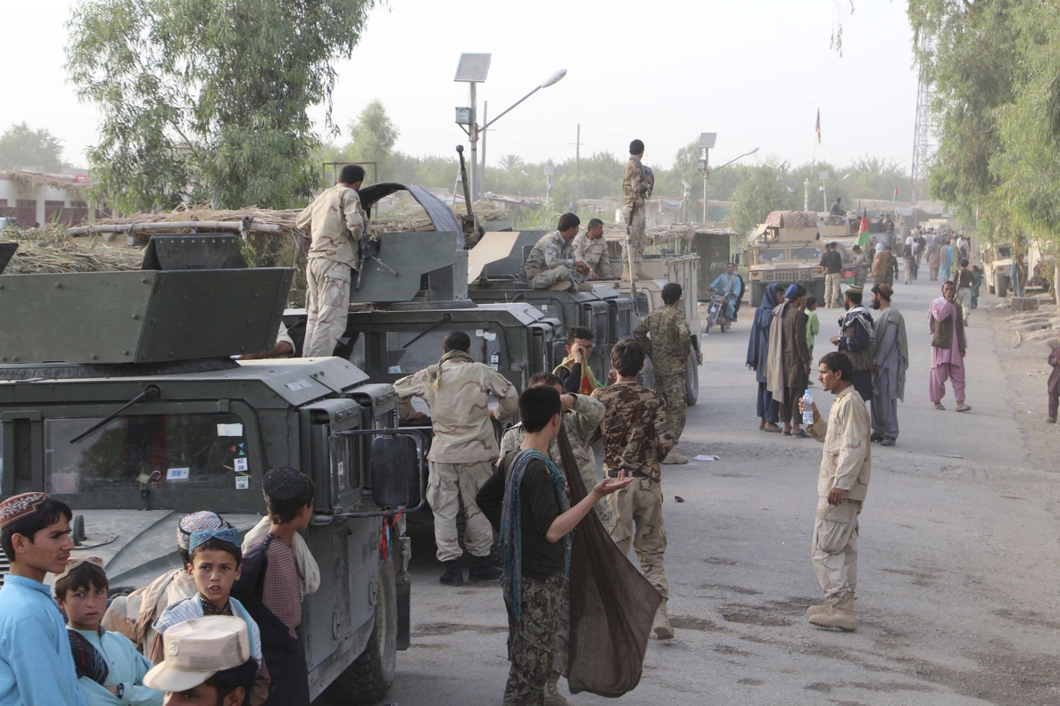 Los talibanes toman el control de otro distrito en el norte de Afganistán