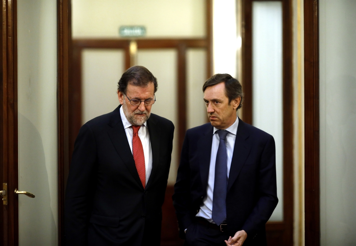 El PP espera que el PSOE «no se deje arrastrar» por Podemos en materia de corrupción, aunque lo ve «complicado»