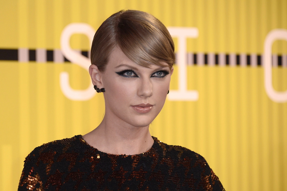 Taylor Swift gana el juicio contra el locutor que le manoseó el trasero