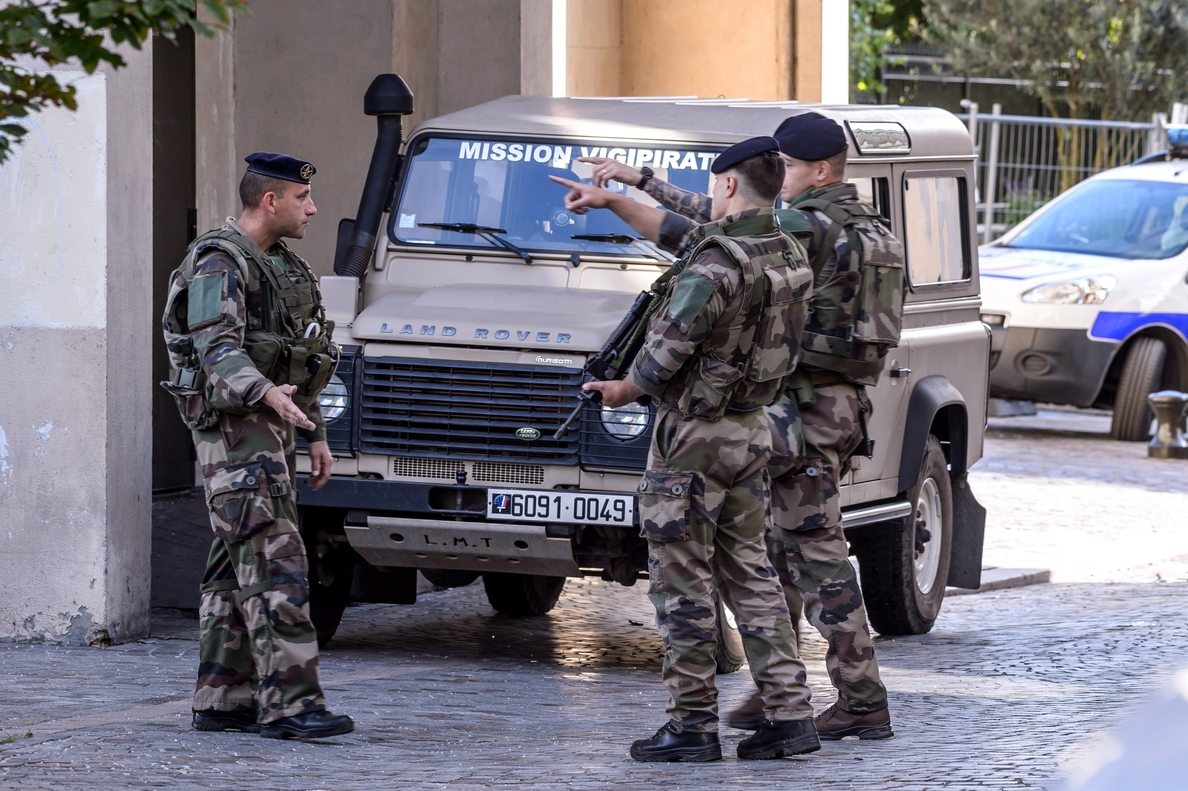 Detenido en Francia un hombre vinculado con el ataque a los militares en Levallois