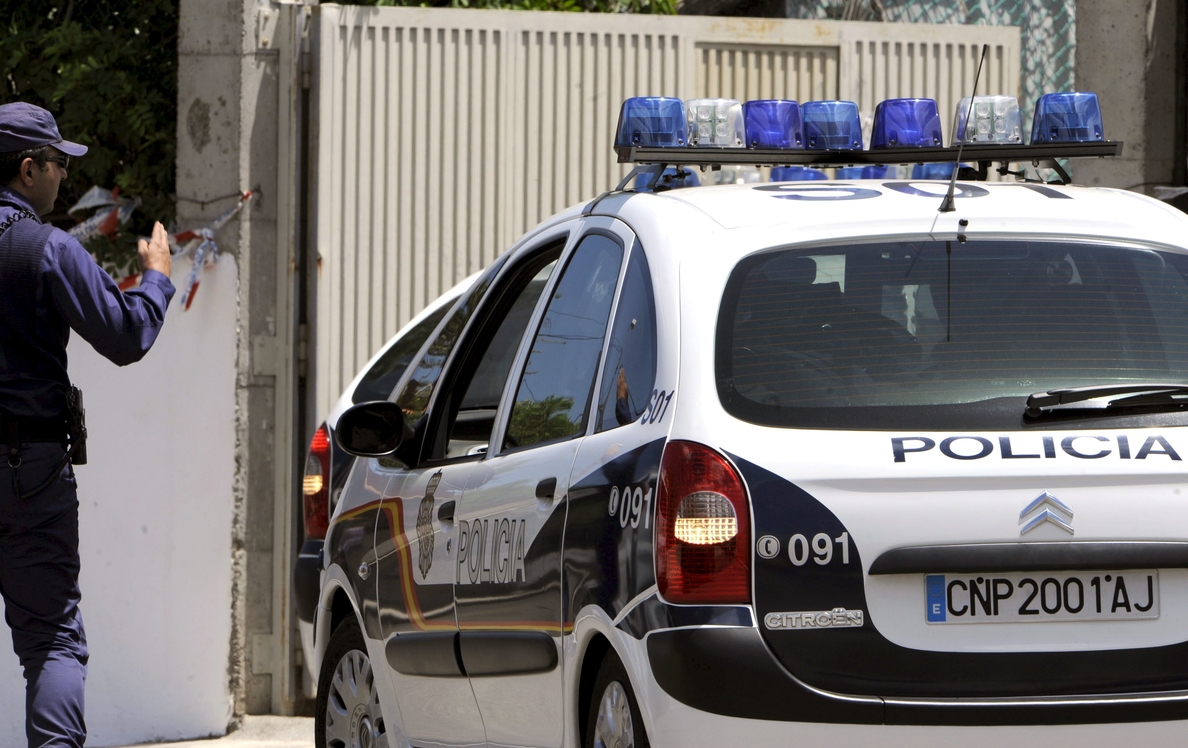 La Policía busca voluntarios para desplazarse a Cataluña ante el 1-O