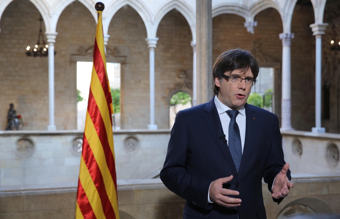 Puigdemont anima a visitar las webs alternativas del referéndum usando proxys