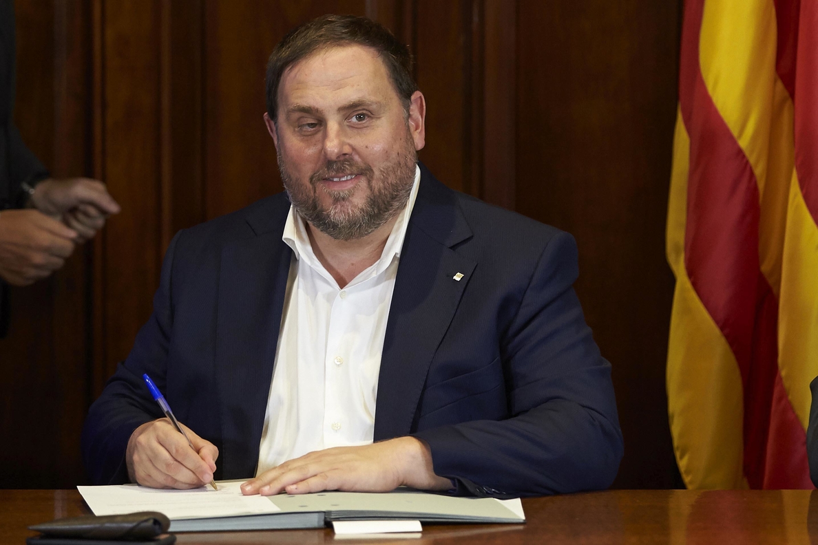 La Guardia Civil accede a la Conselleria de Economía de la Generalitat