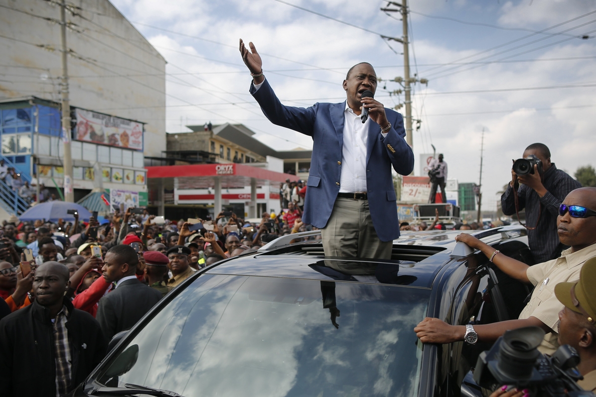 Kenyatta fue declarado presidente de Kenia sin el recuento de 10.000 colegios electorales