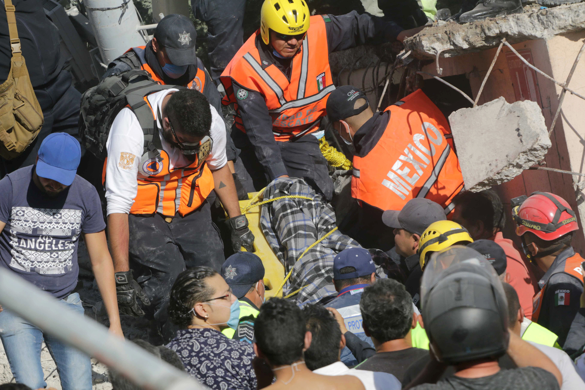 Una consternada América se alista para enviar ayuda a México tras terremoto