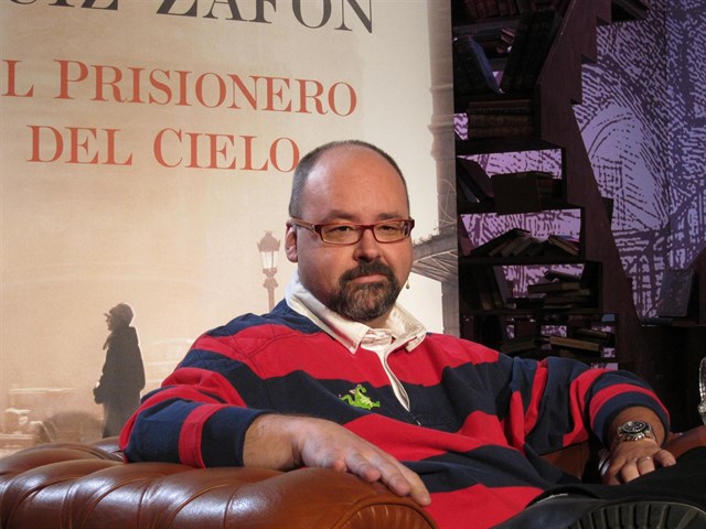 Nace Carlos Ruíz Zafón: sus tres novelas imperdibles para los amantes del misterio
