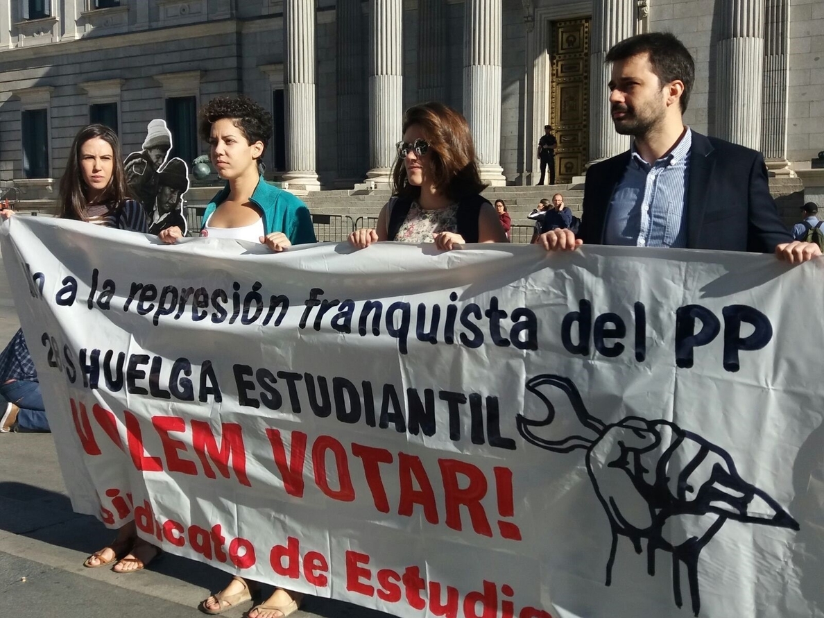 Podemos apoya la huelga estudiantil de este jueves en defensa del derecho a decidir y contra la «represión» del PP