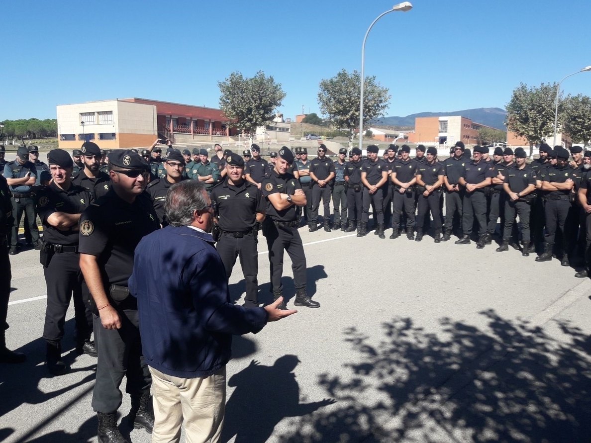 Asociaciones de guardias civiles piden a Interior relevos de los agentes desplegados en Cataluña