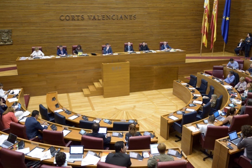 Las Corts valencianas muestran su «firme condena» contra los «actos violentos» del 9 d»octubre