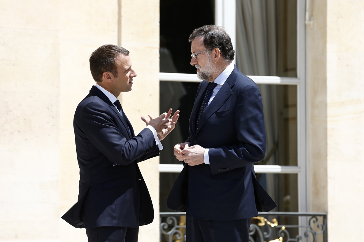 Macron augura un «mensaje de unidad en torno a España» de los líderes de la UE en la cumbre