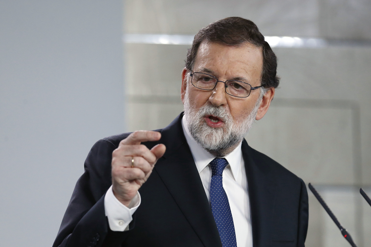 Rajoy envía un mensaje de tranquilidad a los catalanes: «Todo se arreglará»