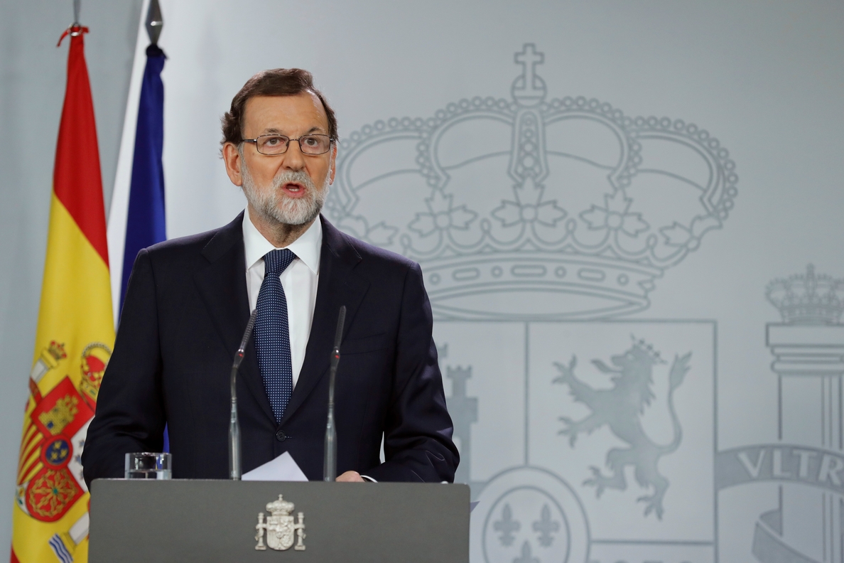 Rajoy asume la competencia para convocar elecciones en Cataluña