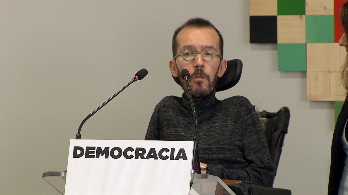 Podemos avisa a sus socios en Cataluña del riesgo de abordar un «proceso constituyente» con los independentistas