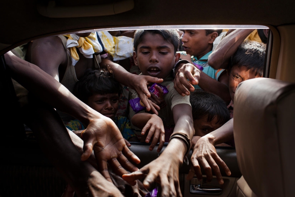 UNICEF alerta de que los niños rohingya refugiados en Bangladesh necesitan ayuda y la necesitan «ahora»