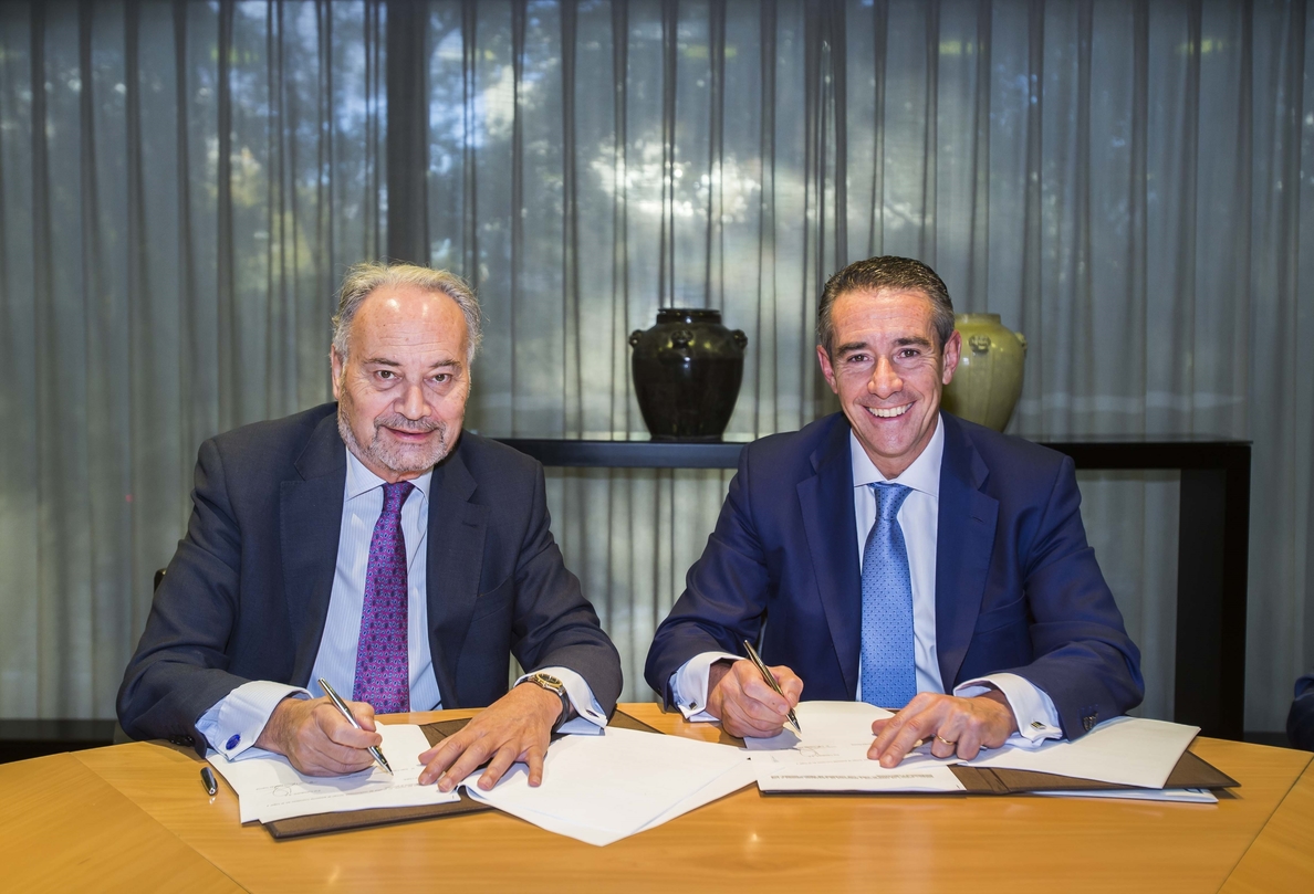 CaixaBank y el Consejo General de Procuradores firman un acuerdo de colaboración