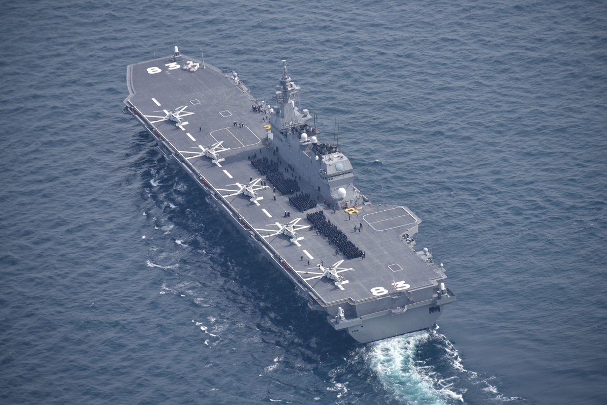 Japón despliega su mayor buque de guerra junto a tres portaaviones de EEUU cerca de la península de Corea
