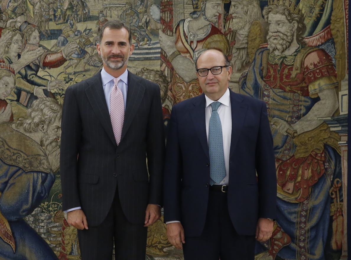 El PSOE plantea en el Congreso que Patrimonio deje de pagar los gastos derivados del funcionamiento de la Casa del Rey