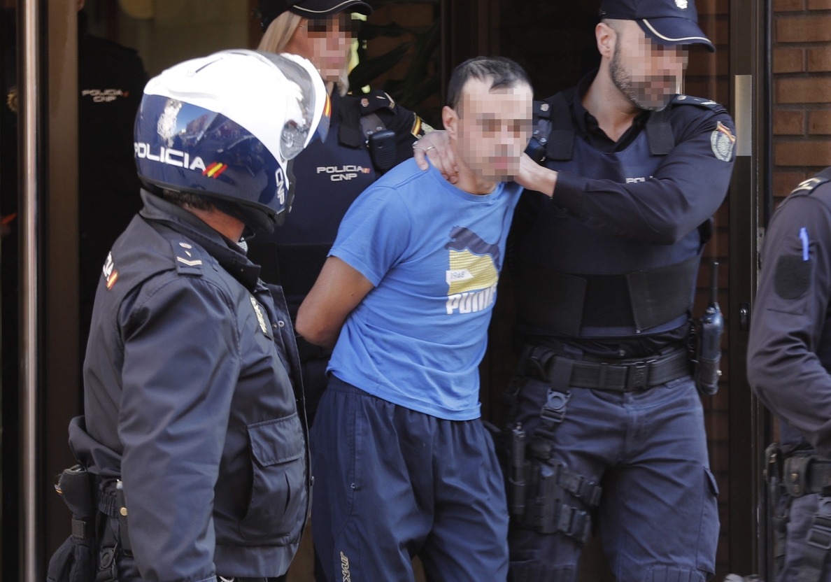Prisión provisional sin fianza para el detenido por matar a su hija en Alzira