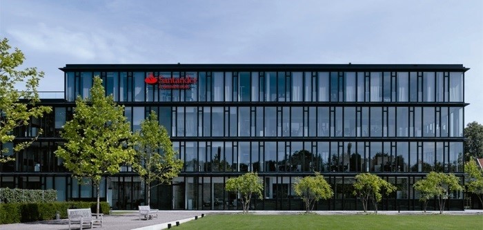 Fitch confirma el rating »A-» de la división de financiación al consumo de Santander
