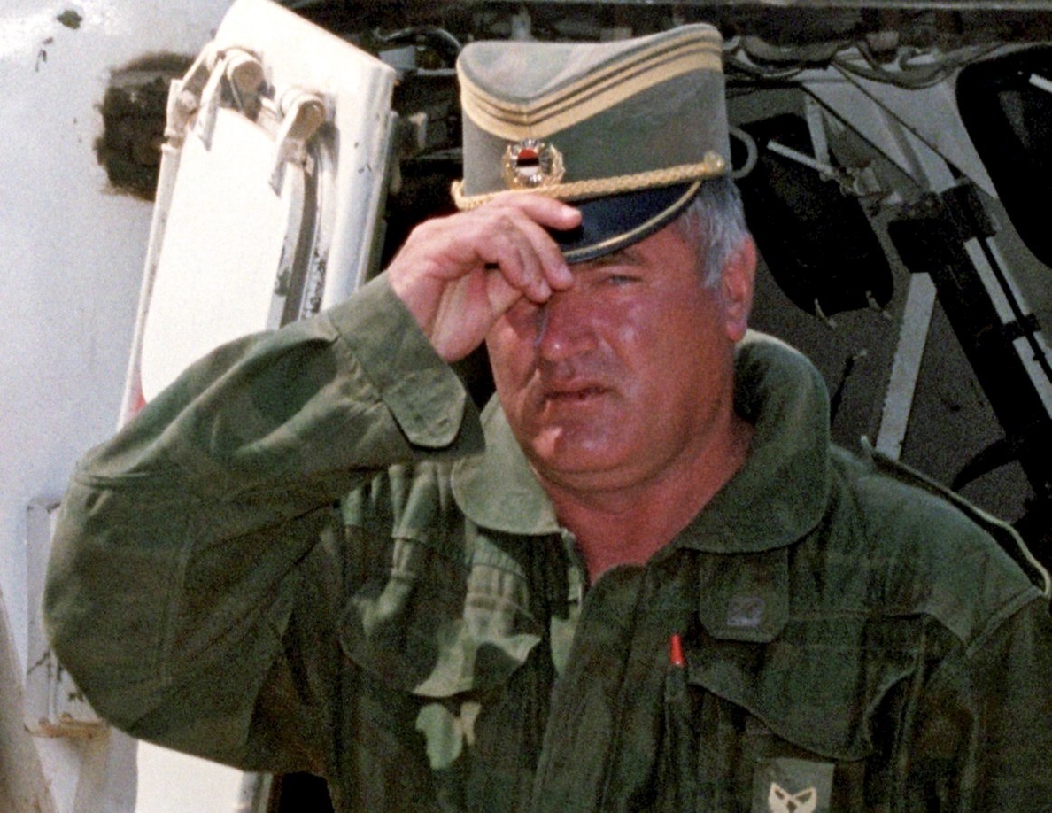 Cadena perpetua para Mladic por genocidio y crímenes de guerra en la antigua Yugoslavia
