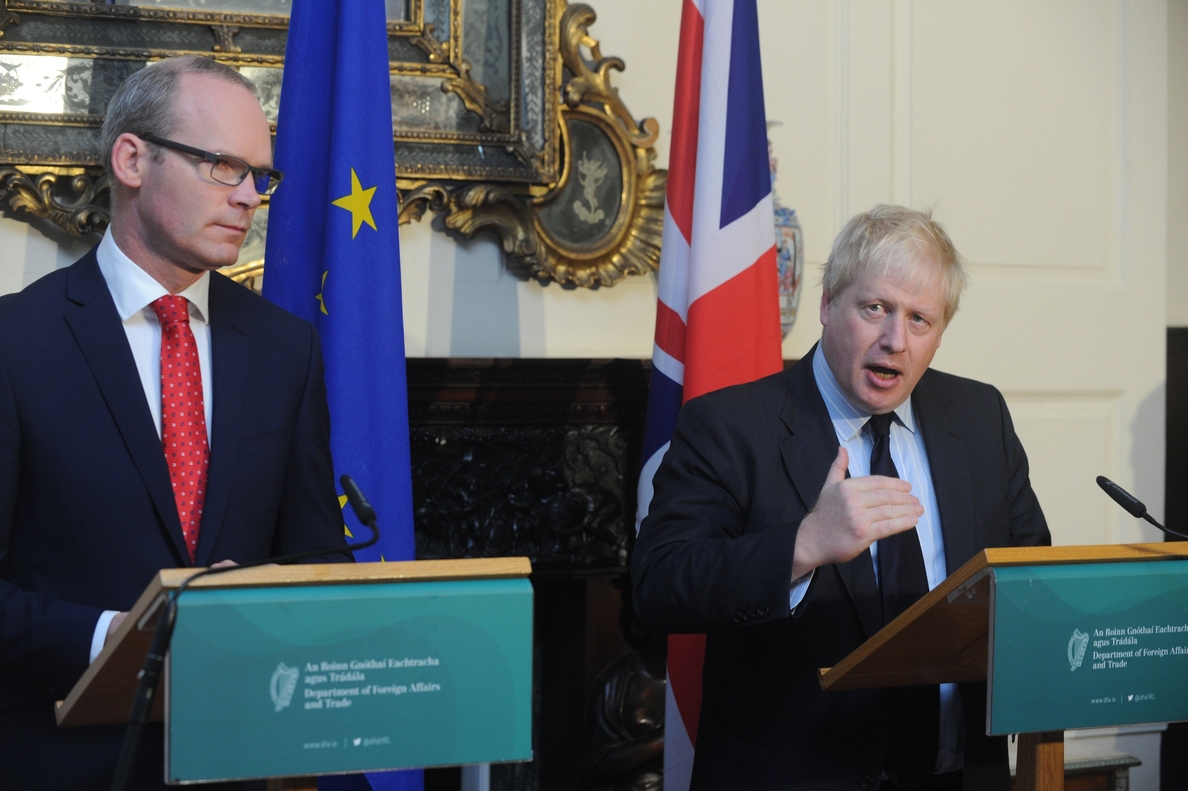 Irlanda insiste: no hay acuerdo sobre la frontera con el Brexit pero podría cerrarse