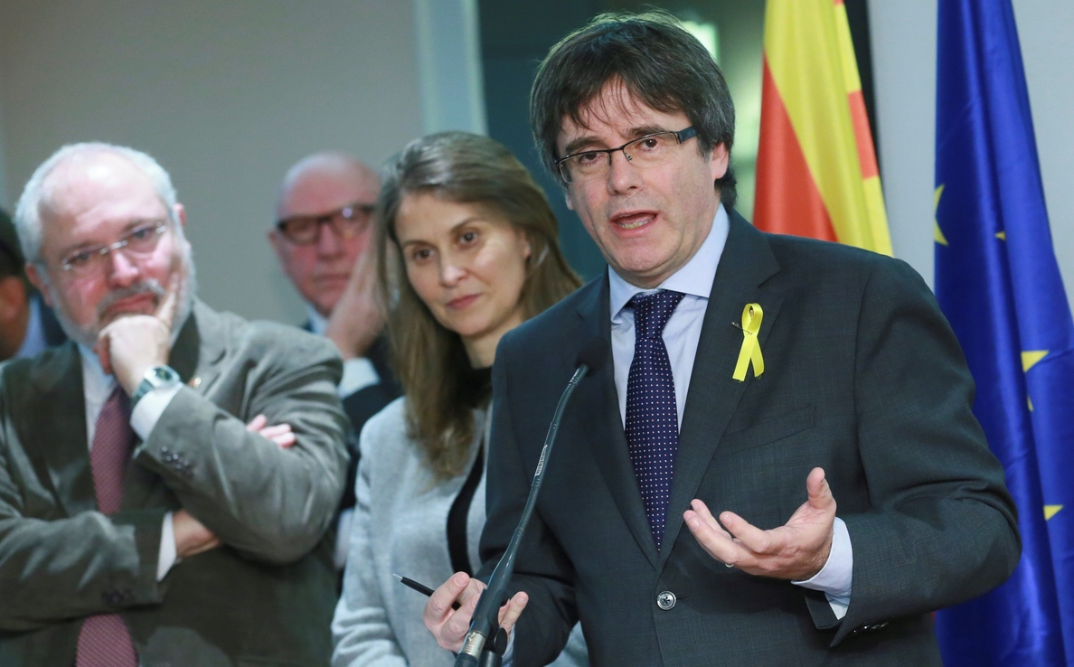 Puigdemont dice que solo tiene «un plan» y es «continuar siendo president»