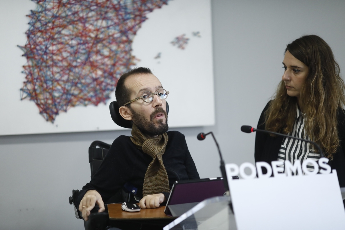 Echenique, sobre Sijena, acusa al Gobierno de Aragón de «excitarse» al imaginar a la Guardia Civil entrando en un museo