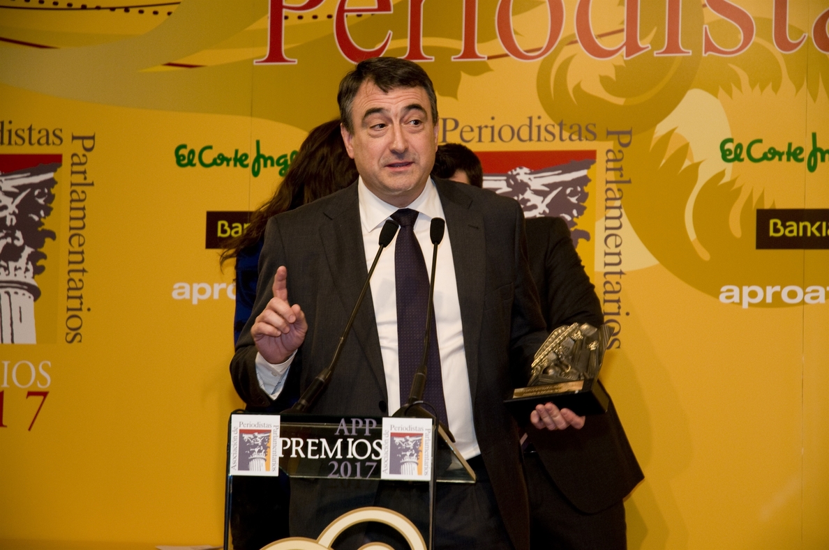 El PNV triunfa en los premios parlamentarios de 2017, con Aitor Esteban como mejor orador