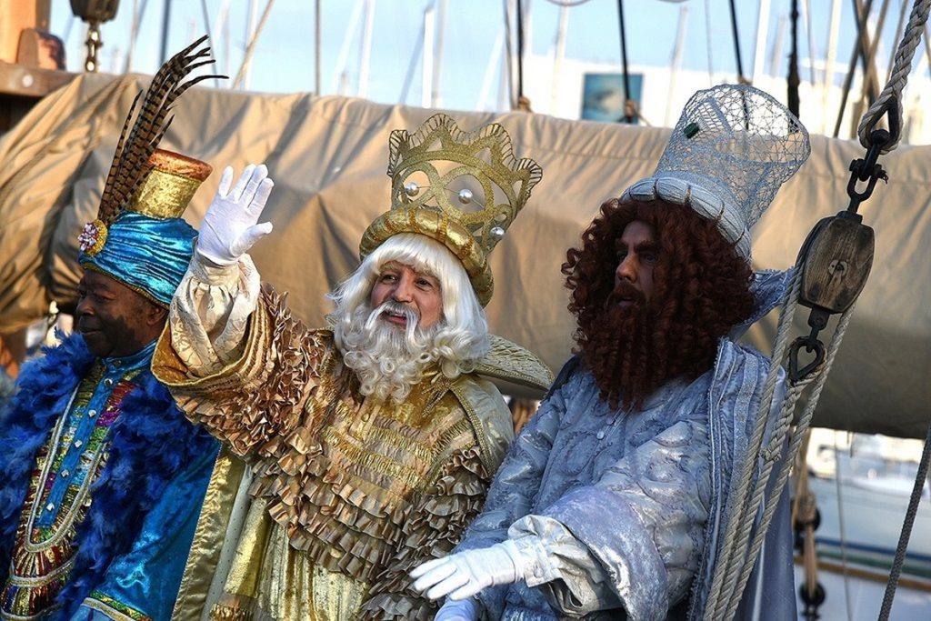 El PP pide a Ada Colau un bando que promueva los valores de la Navidad y a los Reyes Magos