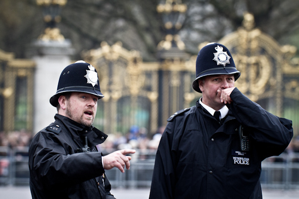 Reino Unido arresta a seis supuestos miembros del grupo neonazi Acción Nacional