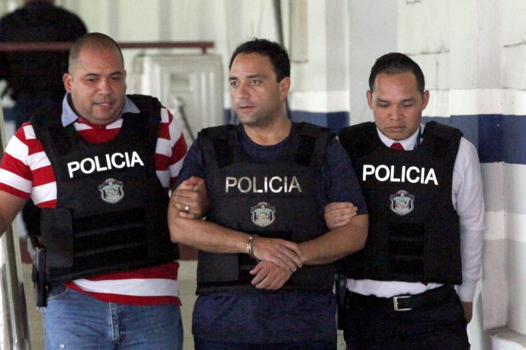Panamá entrega a Borge, exgobernador acusado de corrupción, a México