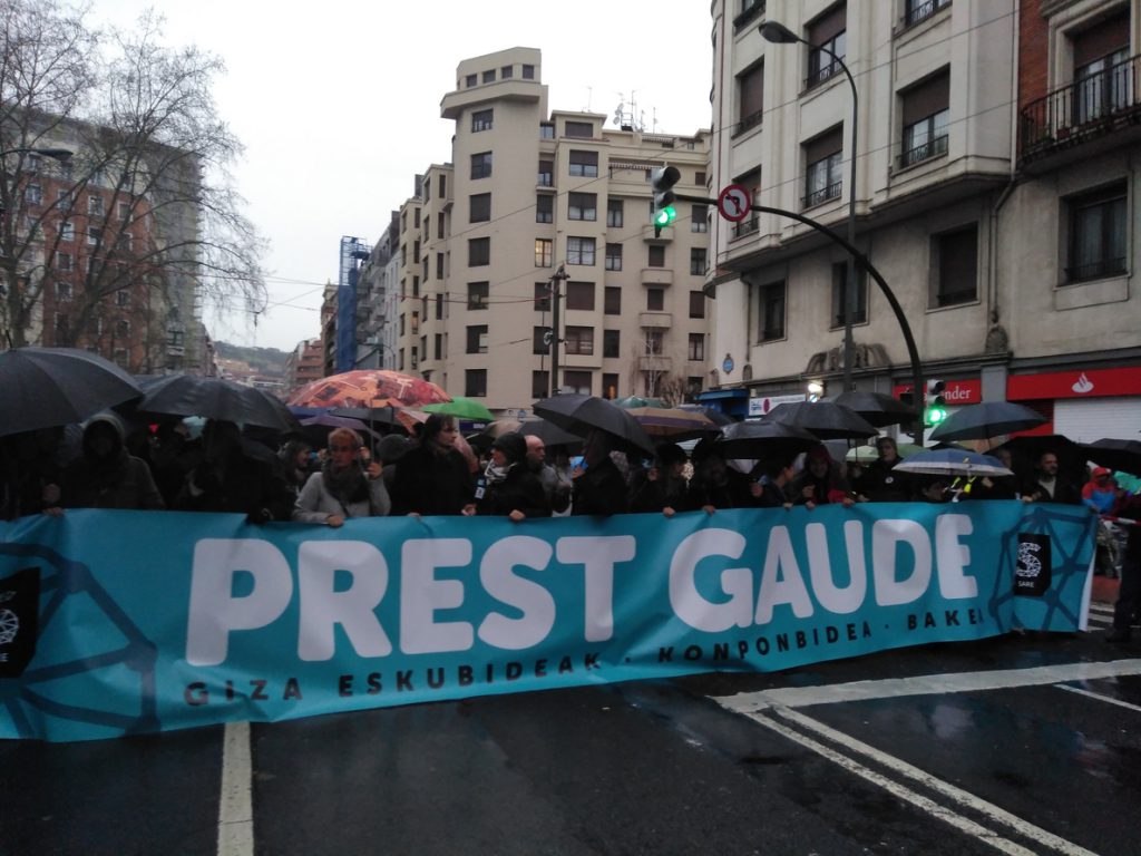 Comienza en Bilbao la manifestación para reclamar el fin de la dispersión de los presos de ETA