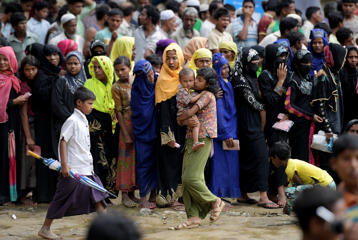 Bangladesh y Birmania acuerdan un plazo de dos años para repatriar rohinyás