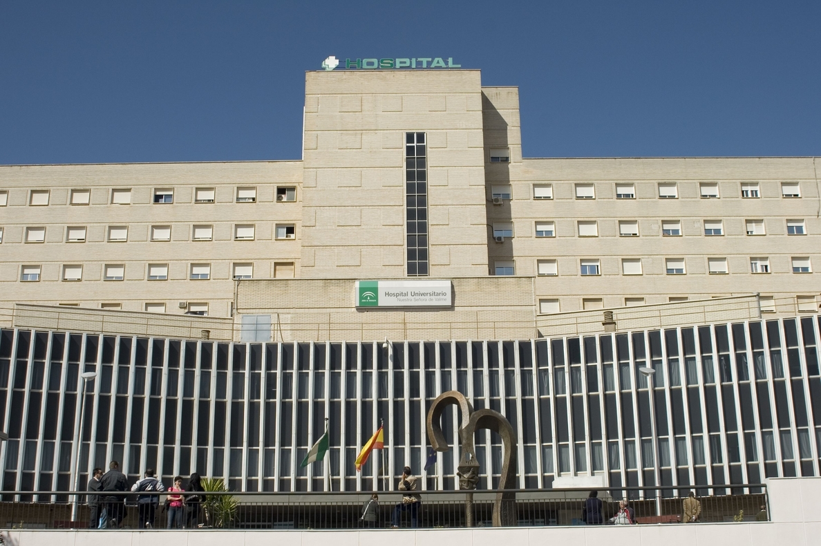 El ascensorista investigado por el accidente mortal en el Valme (Sevilla) declara este jueves
