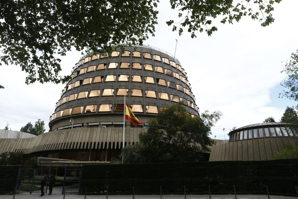 El TC reanuda el Pleno y estudia ya si anula la investidura de Puigdemont