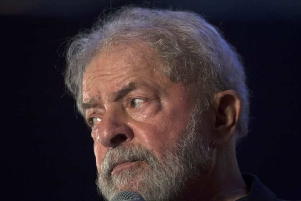 Un juez ordena devolver a Lula el pasaporte que le había sido retenido