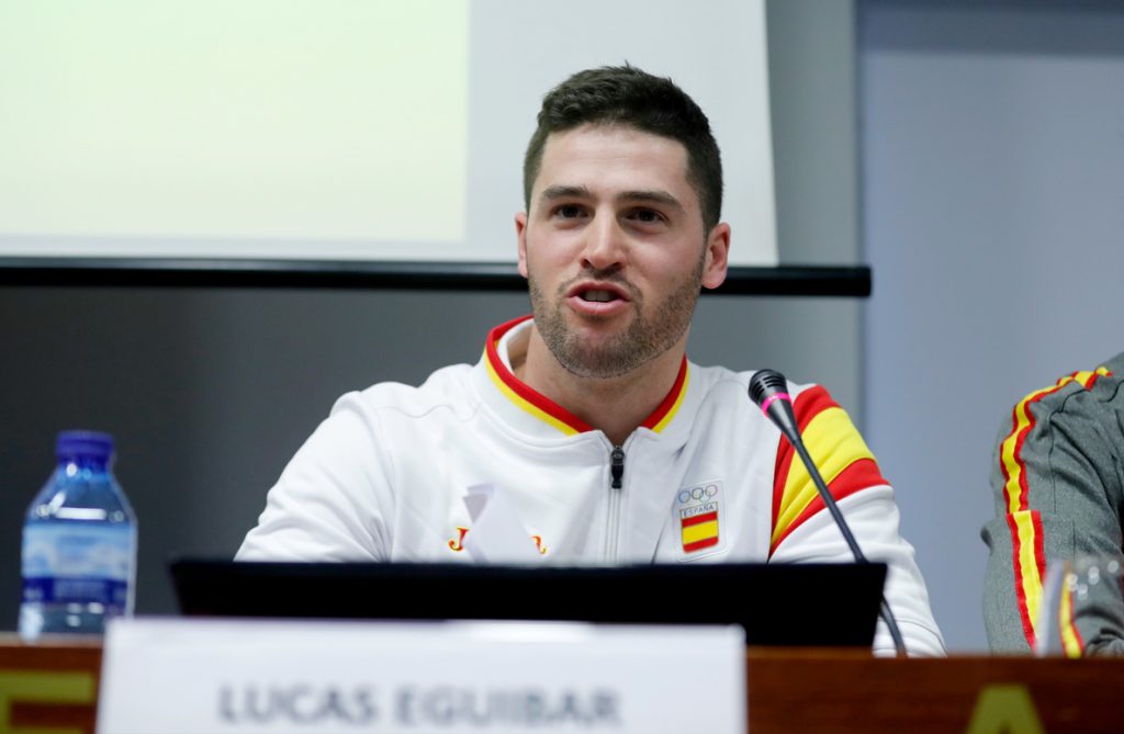 Lucas Eguibar: «Es un sueño estar en los Juegos y ser abanderado un regalo»