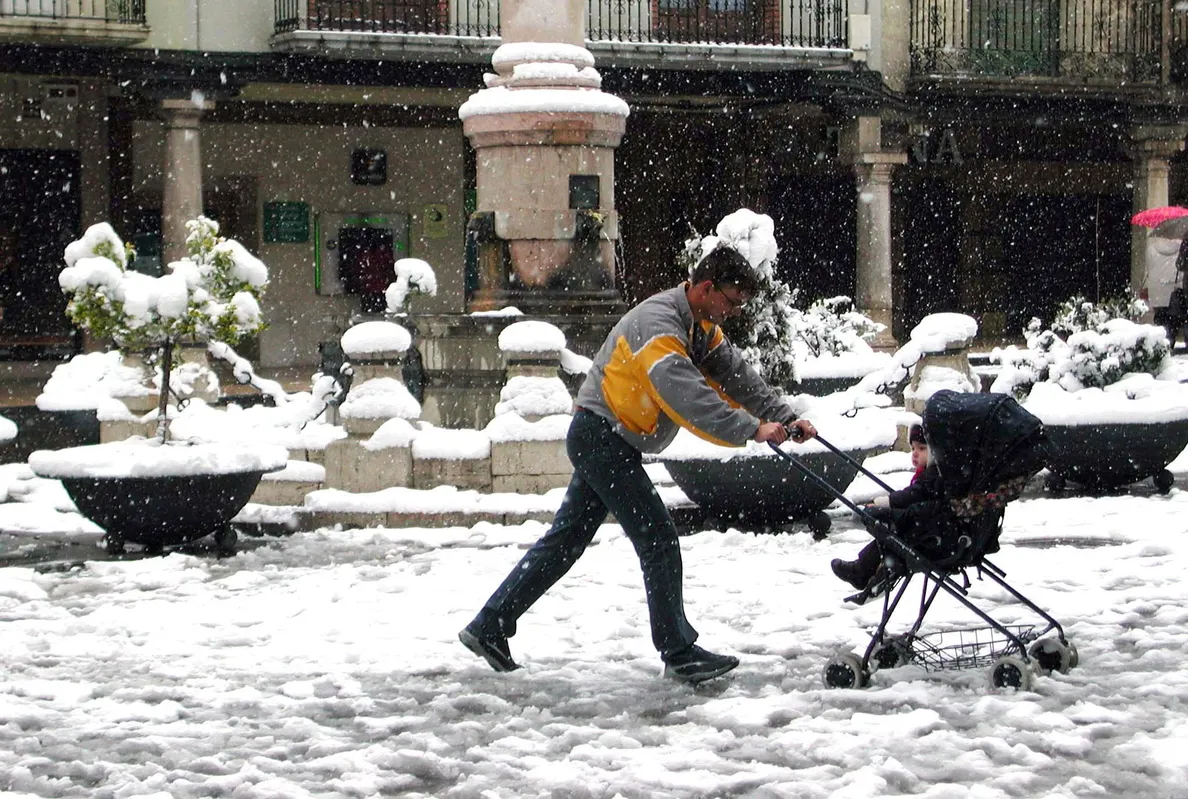 Euskadi, la primera CCAA que equiparará los permisos parentales de la pareja